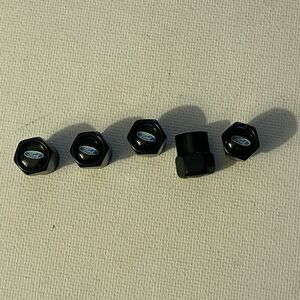 Ford valve Stem caps in Black set of 5 NWT